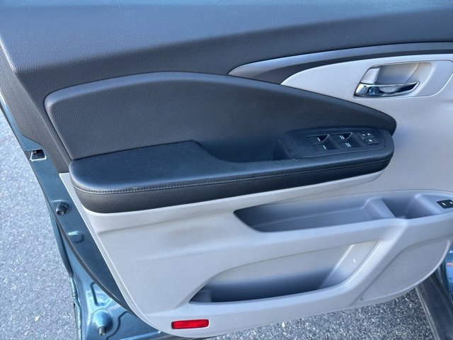 Used 2017 Honda Pilot EX-L image 19