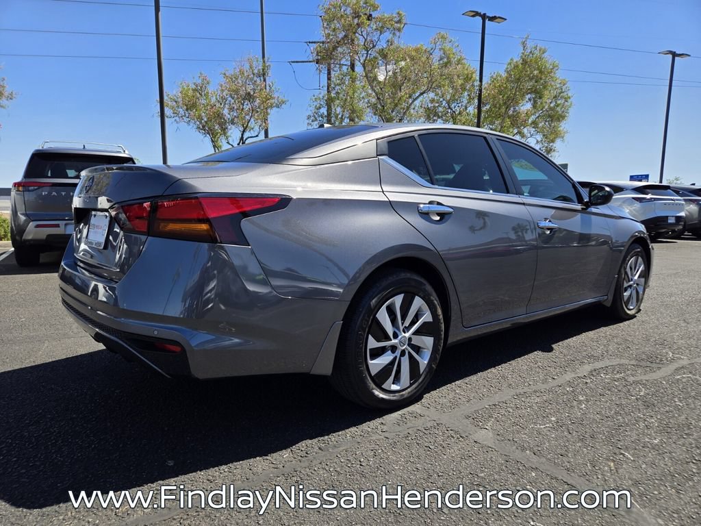 Used 2025 Nissan Altima 2.5 S FWD image 6
