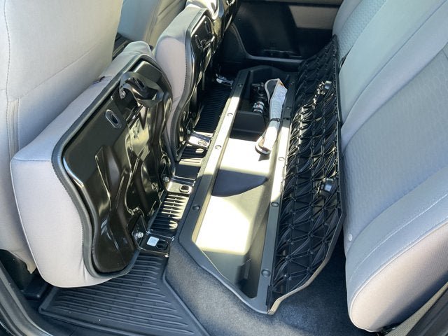Used 2019 Toyota Tacoma SR5 AWD/4WD image 34