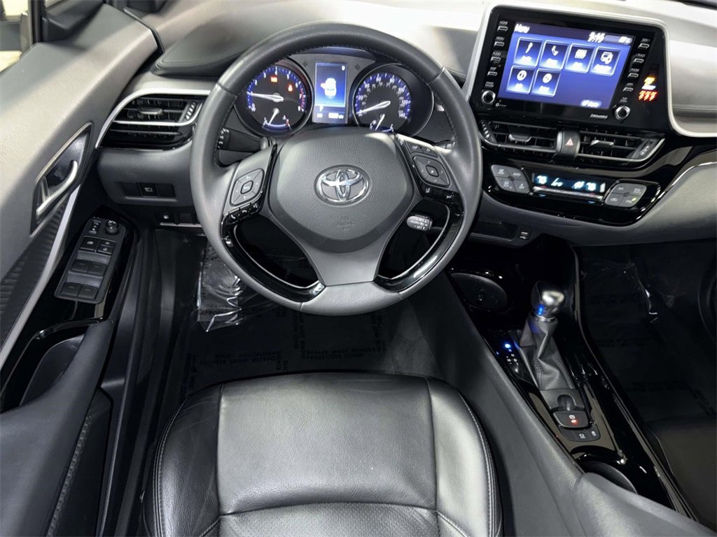 Used 2021 Toyota C-HR Nightshade image 4