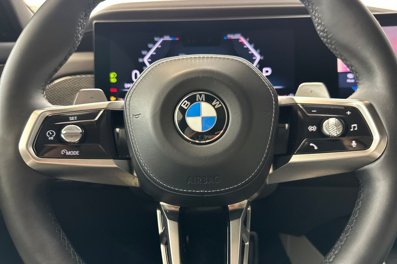 Certified 2023 BMW 740i RWD image 11