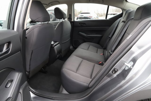 Used 2024 Nissan Altima 2.5 SV image 16