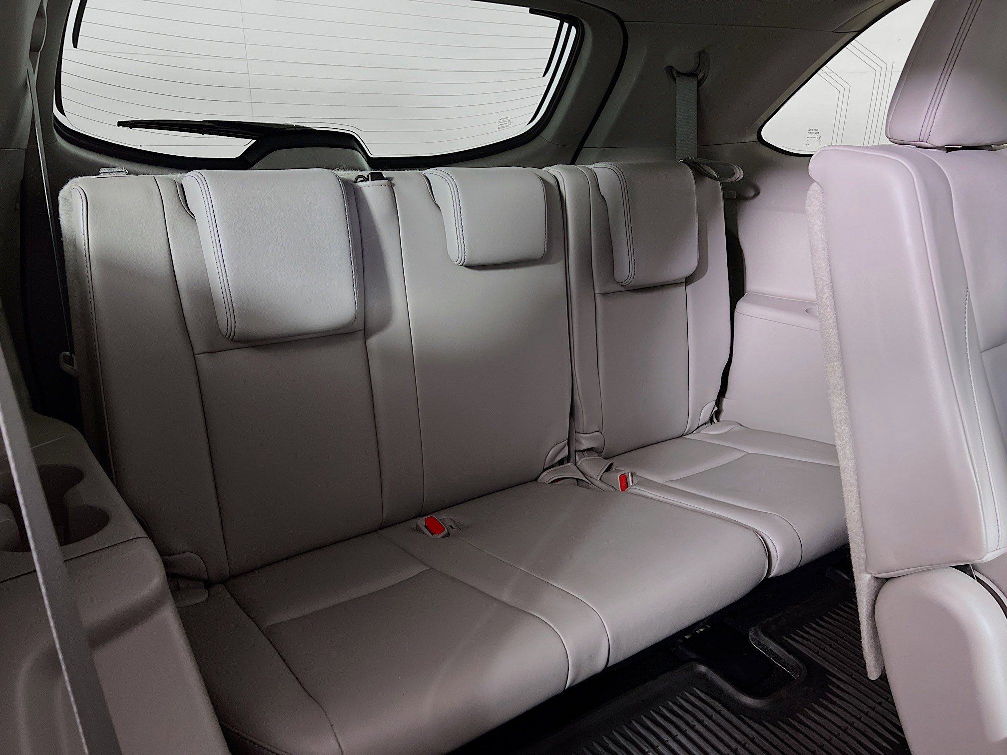 Used 2015 Toyota Highlander XLE image 23