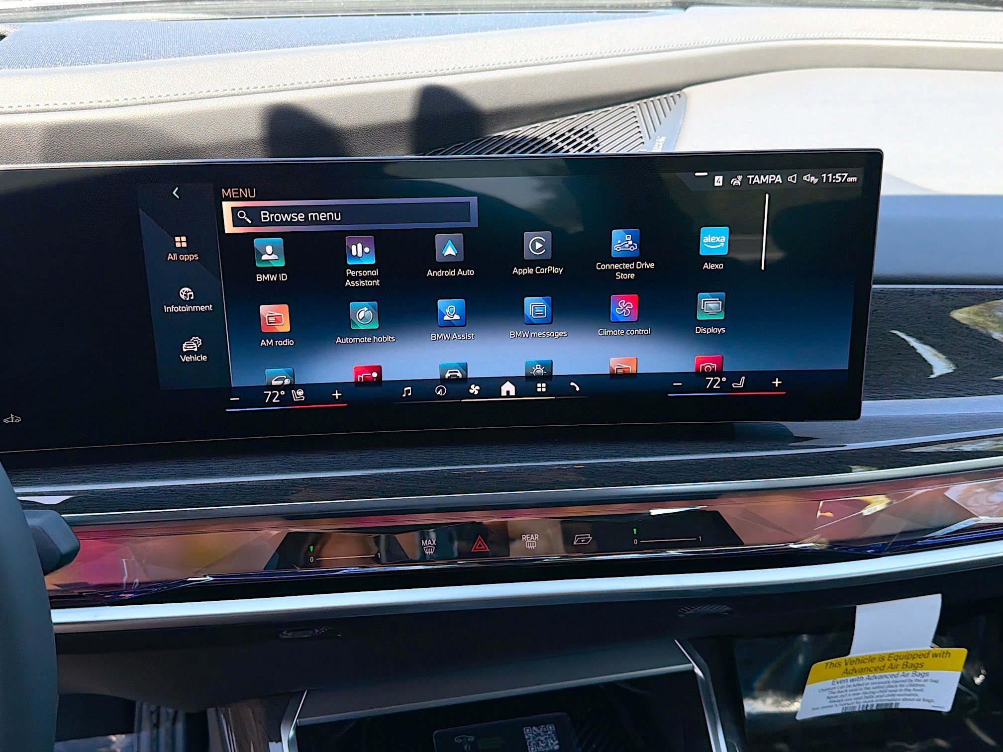 New 2026 BMW 740i xDrive w/ Premium Package image 30