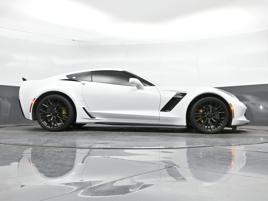 Used 2017 Chevrolet Corvette Z06 RWD image 43