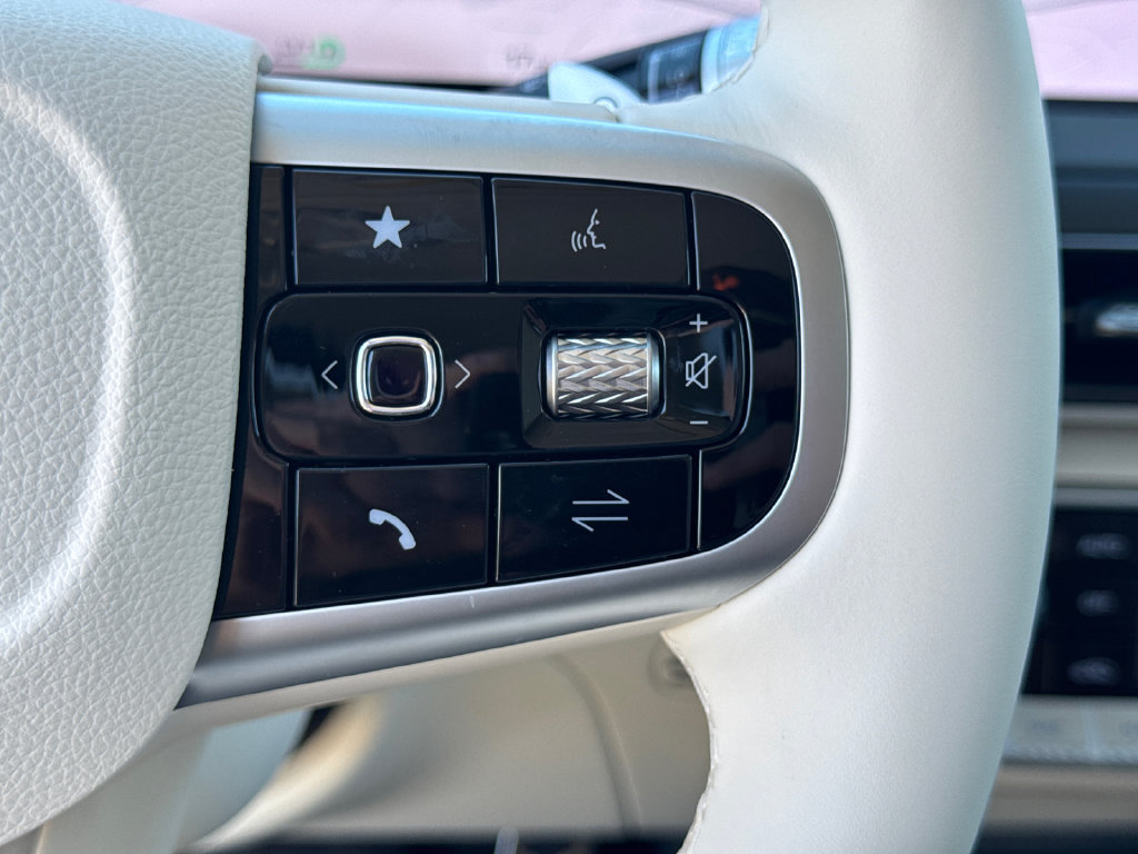 New 2027 Genesis GV60 RWD image 26
