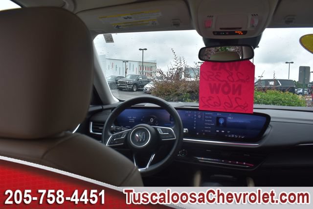 Certified 2024 Buick Envision Preferred AWD/4WD image 25