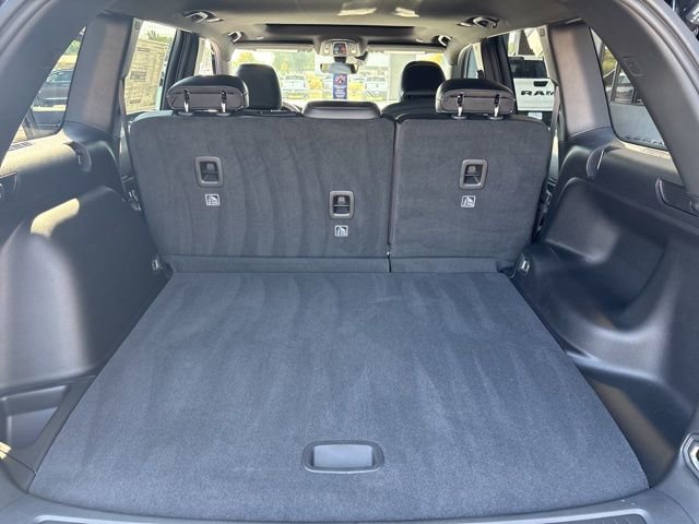 New 2025 Jeep Grand Cherokee Altitude AWD/4WD image 18