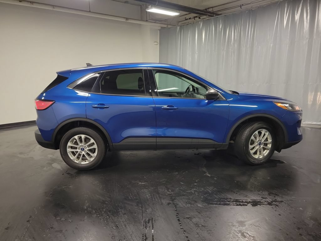 Used 2022 Ford Escape SE AWD/4WD image 9