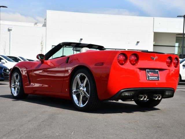 Used 2007 Chevrolet Corvette Convertible w/ Preferred Equipment Group image 4