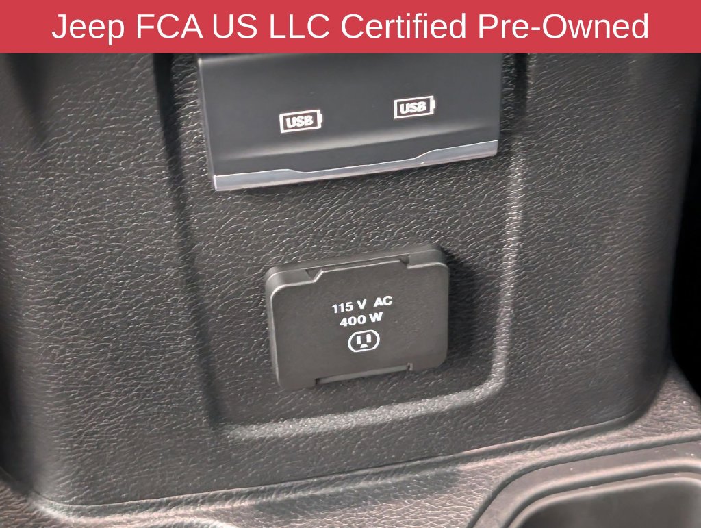Used 2025 Jeep Gladiator Rubicon w/ Steel Bumper Group AWD/4WD image 28