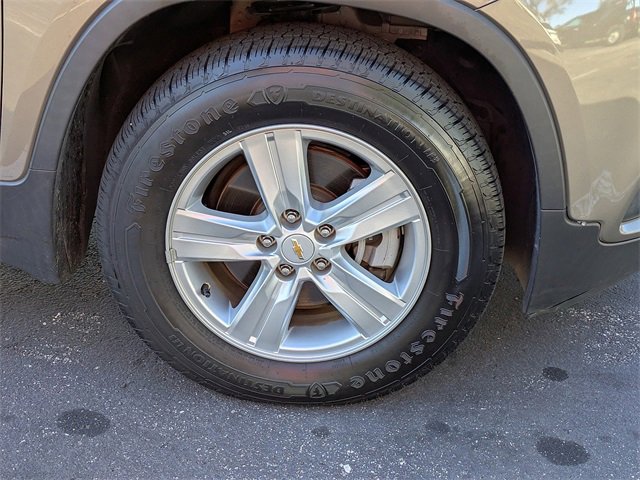 Used 2021 Chevrolet Trax LS w/ Tint and Cruise Package image 11