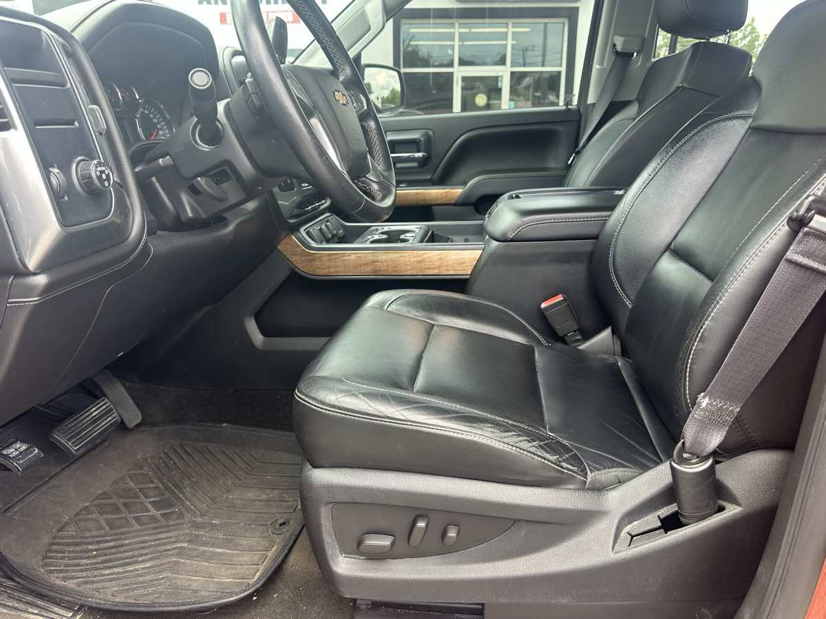 Used 2015 Chevrolet Silverado 1500 LTZ RWD image 13