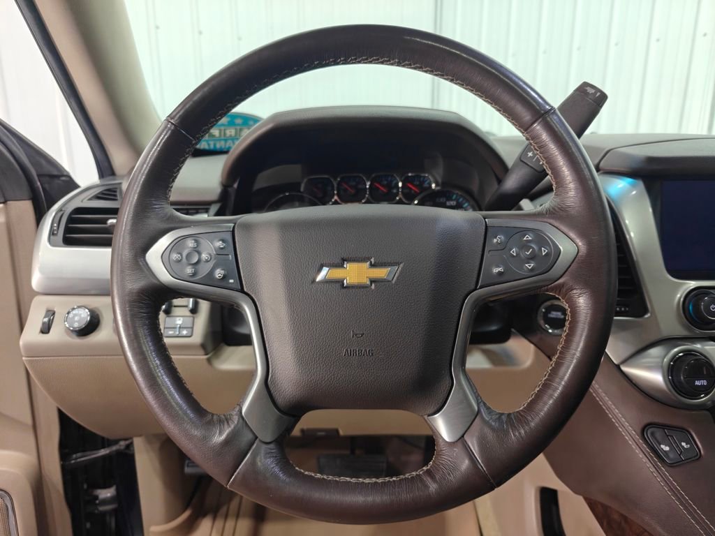 Used 2018 Chevrolet Tahoe LT w/ LT Signature Package AWD/4WD image 35