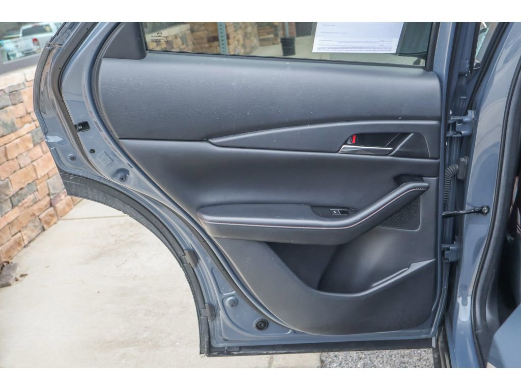 Used 2023 MAZDA CX-30 AWD 2.5 S w/ Preferred Package image 16