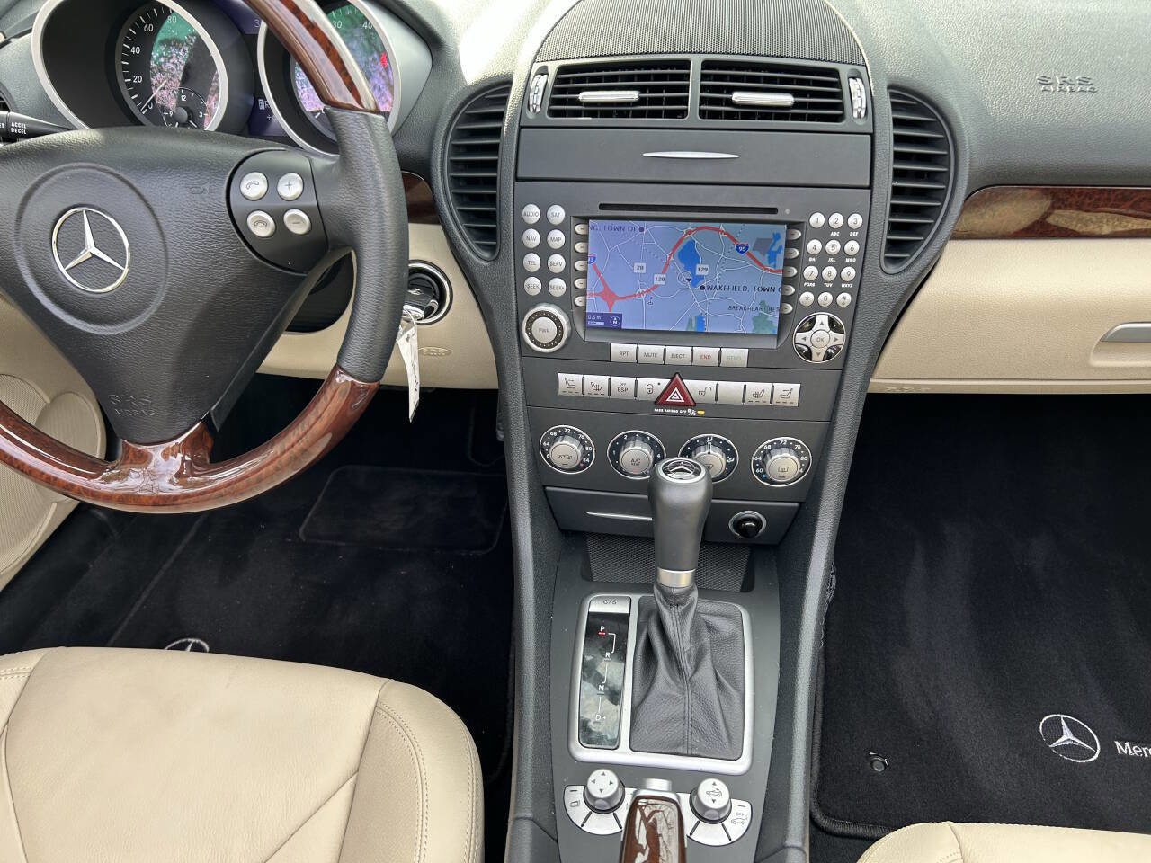 Used 2007 Mercedes-Benz SLK 350 image 9