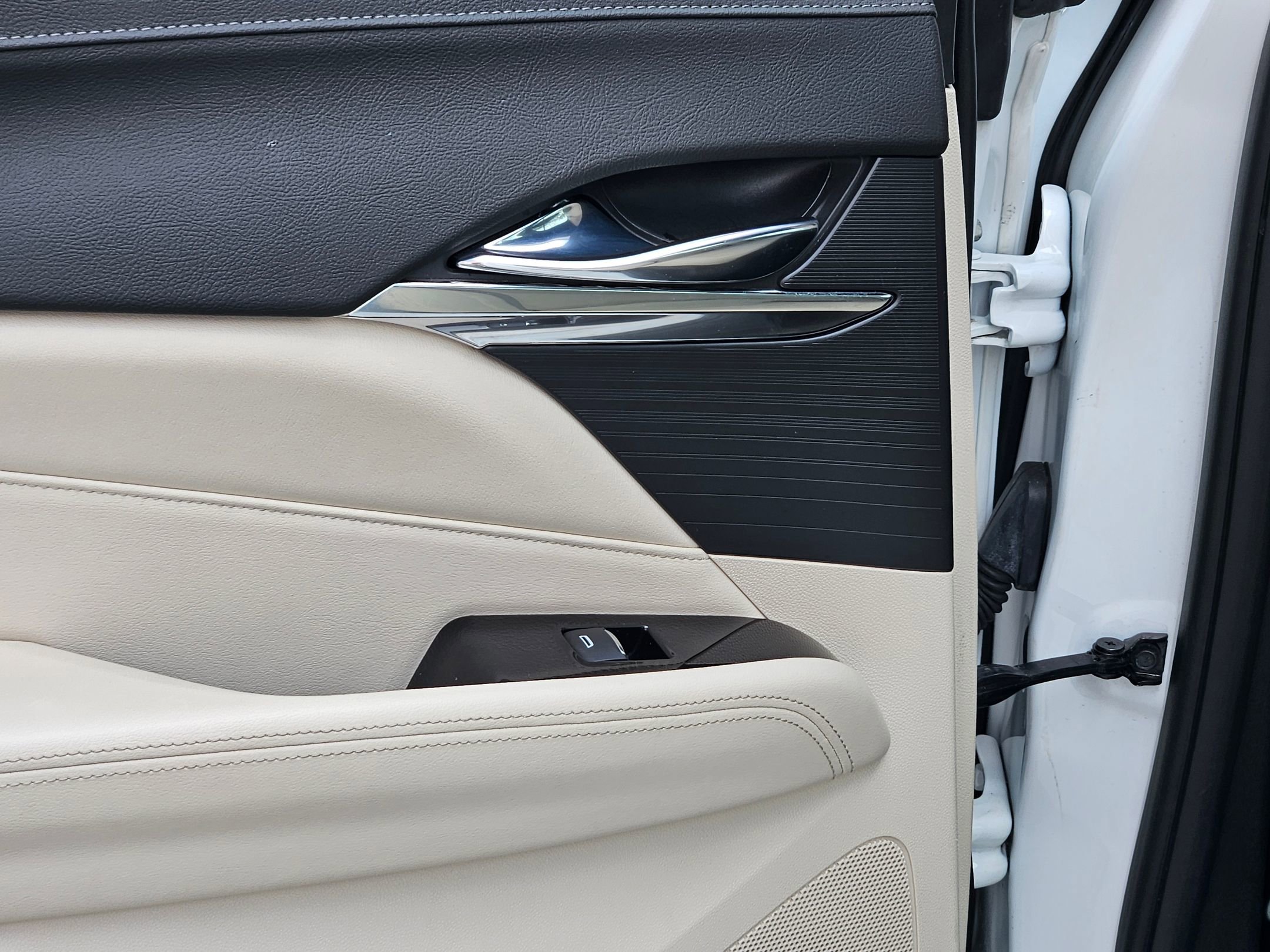 Used 2023 Cadillac CT4 Premium Luxury w/ Climate Package image 24