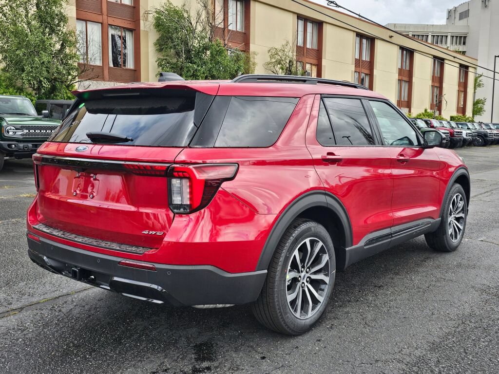 New 2026 Ford Explorer ST-Line AWD/4WD image 5