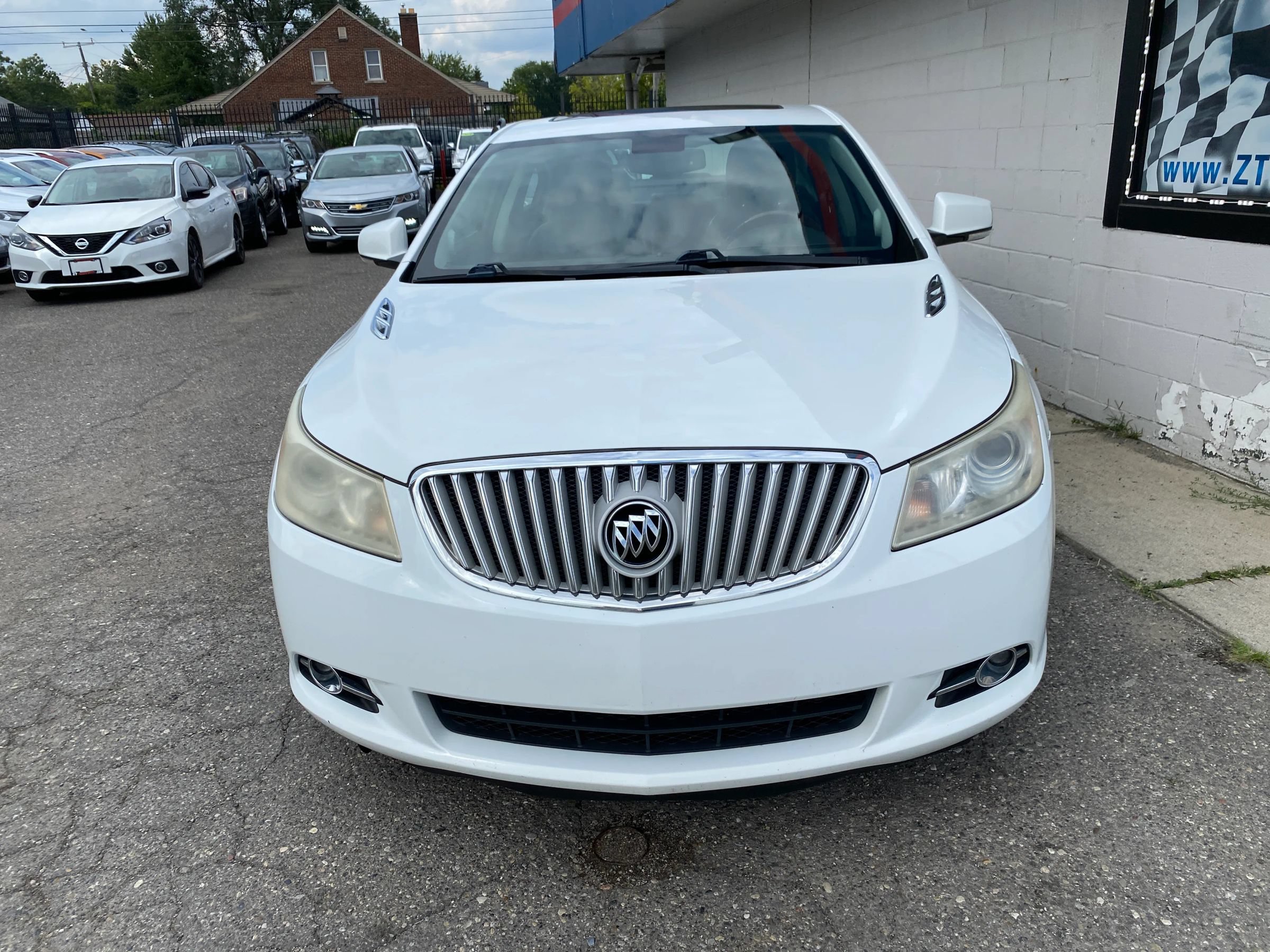 Used 2011 Buick LaCrosse CXS w/ Driver Confidence Package FWD image 5