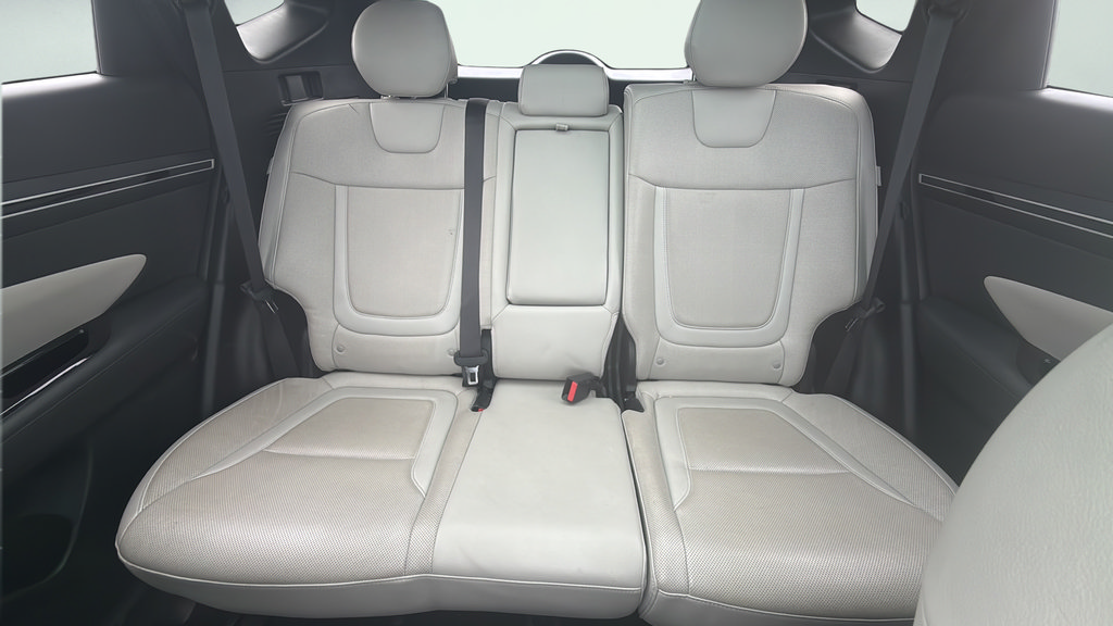 Used 2024 Hyundai Tucson Limited FWD image 30