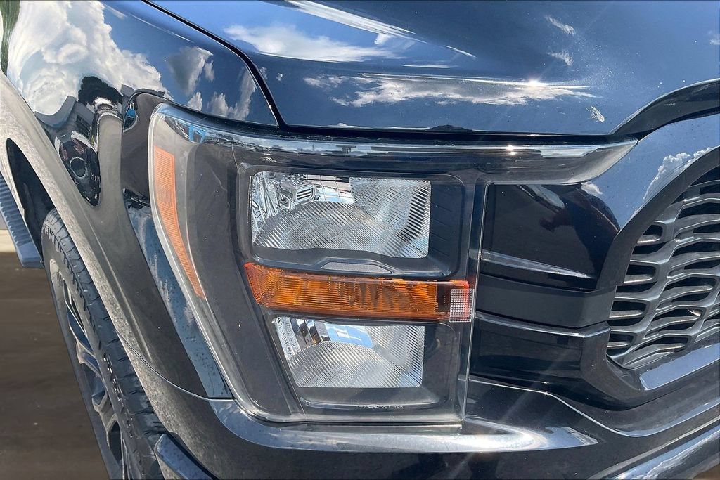 Used 2023 Ford F150 XL w/ STX Black Appearance Package AWD/4WD image 32