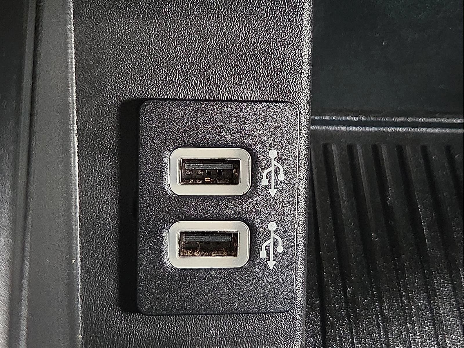 Certified 2019 Ford F150 Lariat image 17