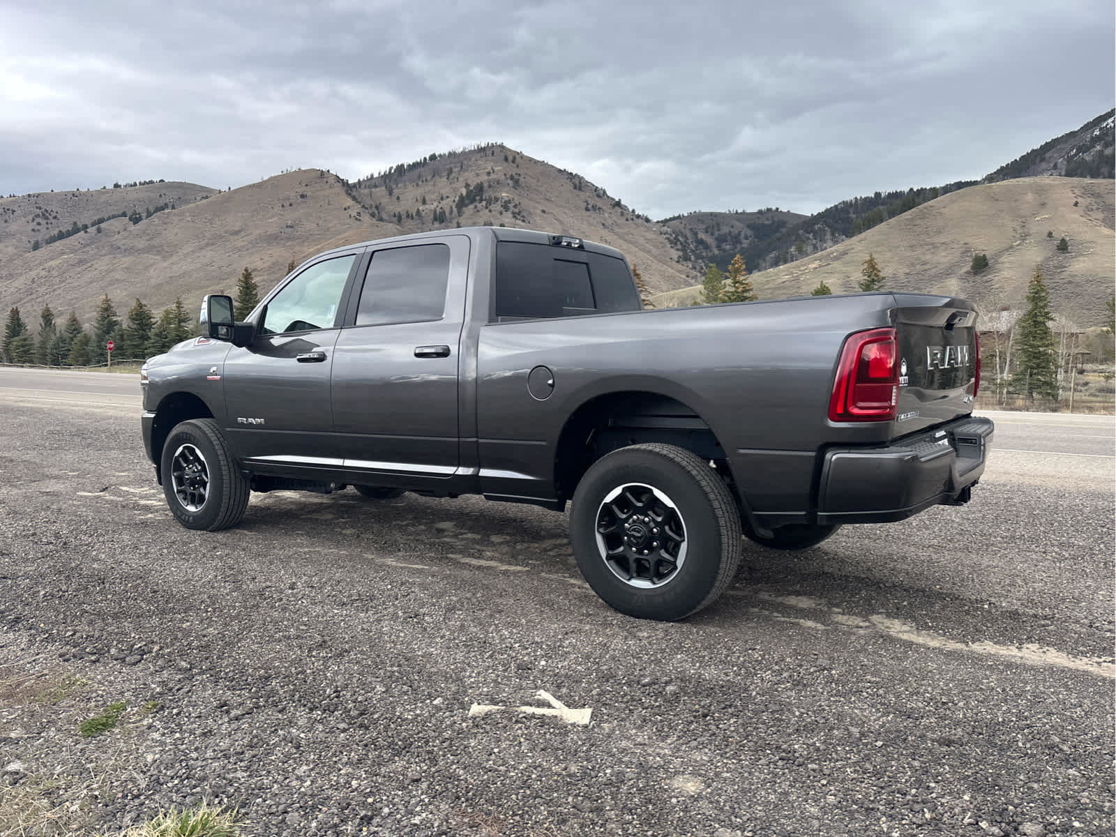 New 2025 RAM 3500 Laramie image 16