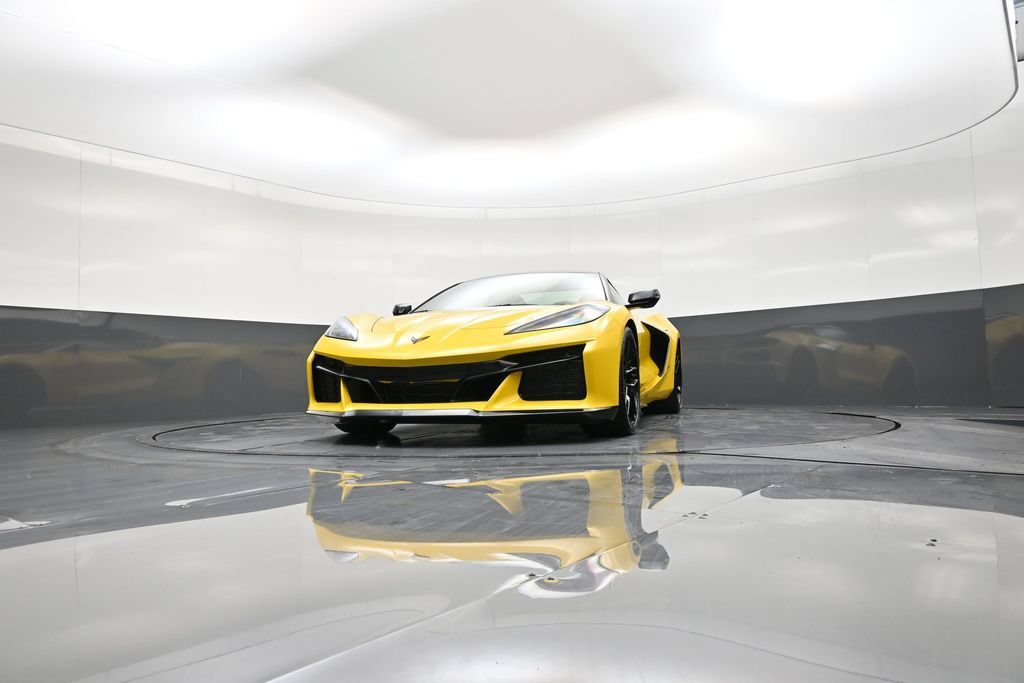 Used 2026 Chevrolet Corvette Z06 RWD image 27