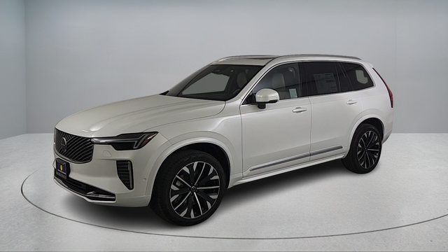 Certified 2026 Volvo XC90 B6 Ultra w/ Protection Package AWD/4WD image 8