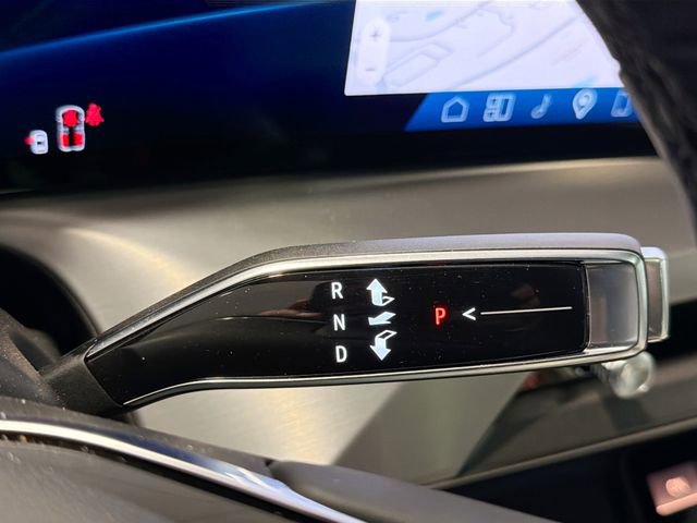 New 2026 Cadillac Vistiq Sport AWD/4WD image 15