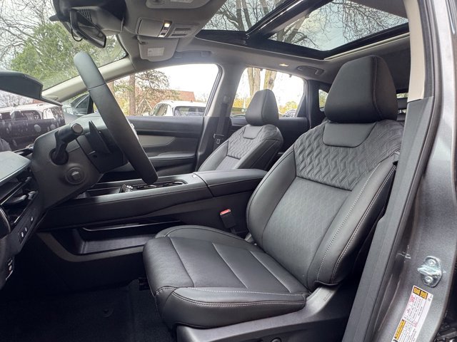 New 2026 Nissan Murano Platinum w/ Cargo Package AWD/4WD image 32