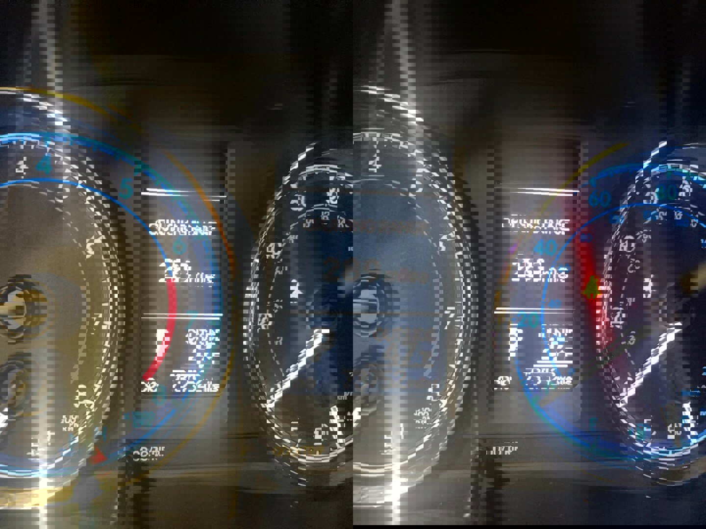 Used 2017 Toyota Corolla LE w/ Carpet Mat Package (TMS) image 6