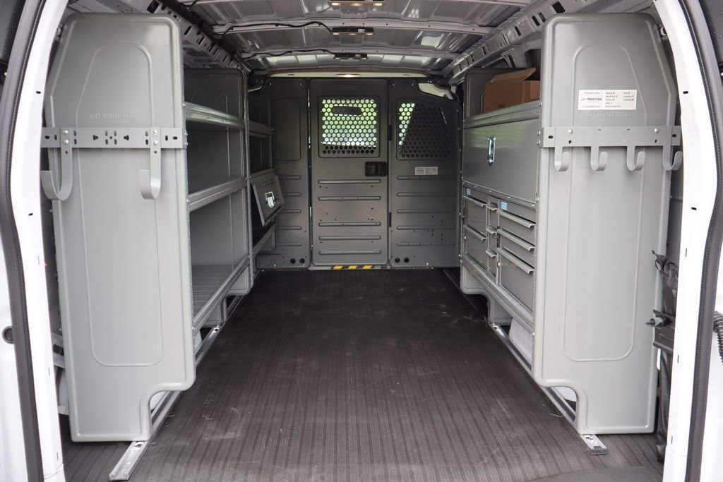 New 2025 Chevrolet Express 2500 w/ Driver Convenience Package image 31