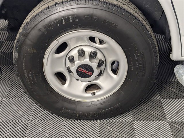 Used 2024 GMC Savana 2500 Work Van w/ Driver Convenience Package image 7