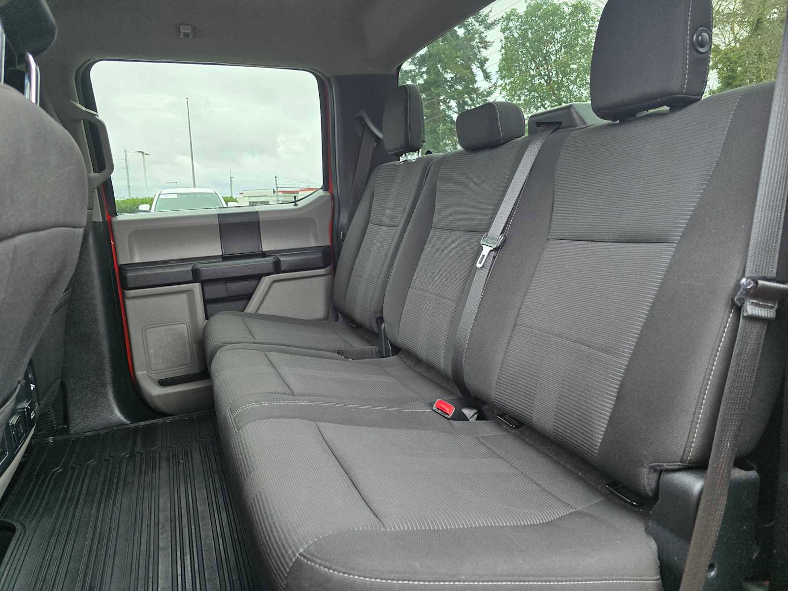 Used 2017 Ford F150 XL w/ Equipment Group 101A Mid image 16