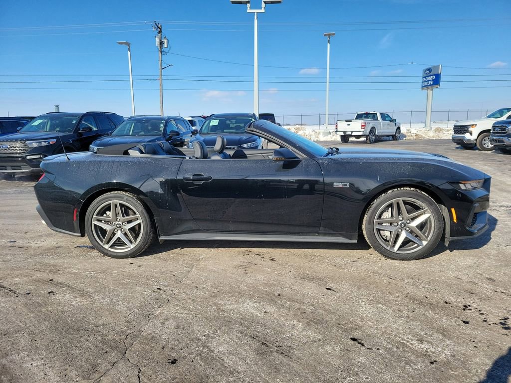 Certified 2024 Ford Mustang GT Premium image 3