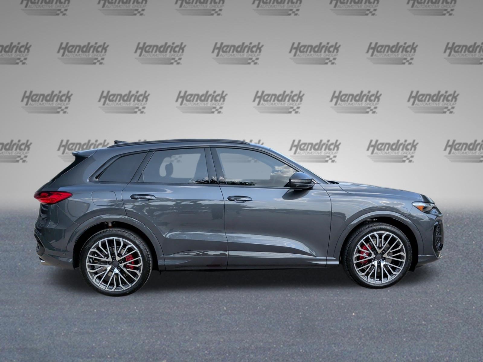 New 2026 Audi SQ5 Prestige AWD/4WD image 10