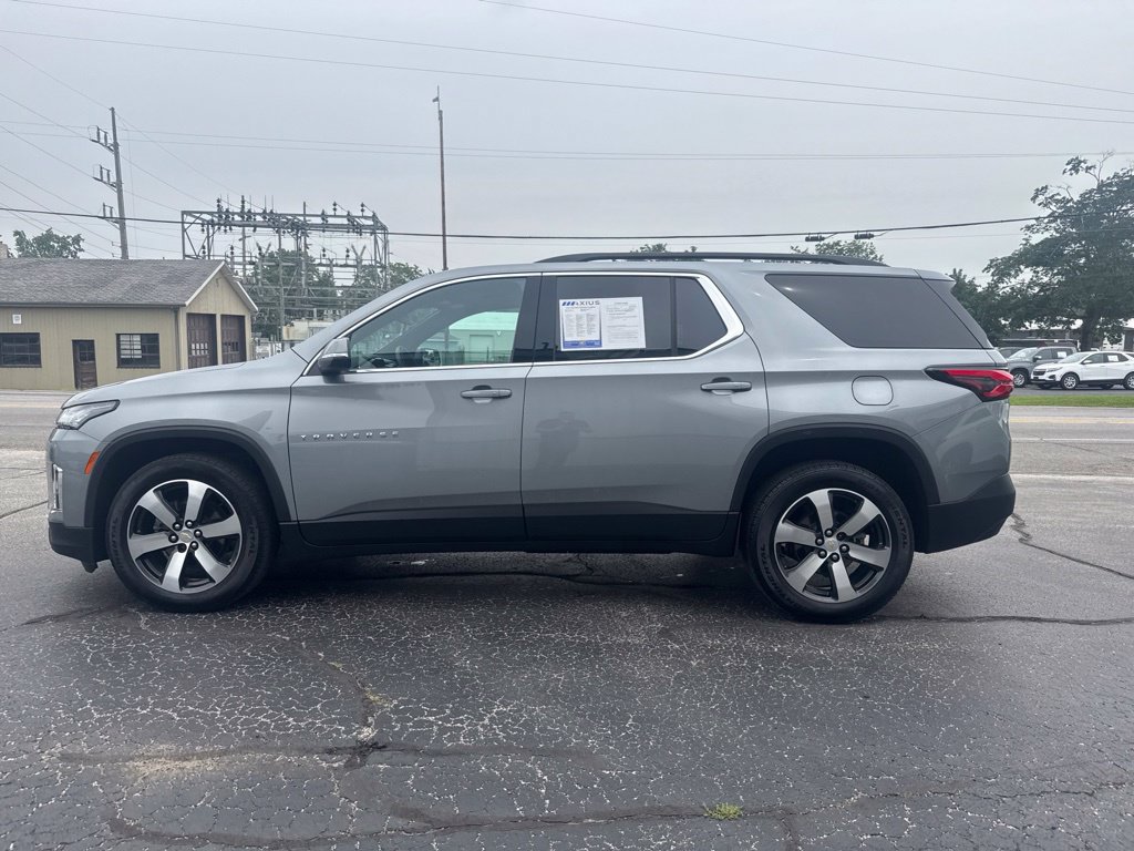 Used 2023 Chevrolet Traverse LT AWD/4WD image 2