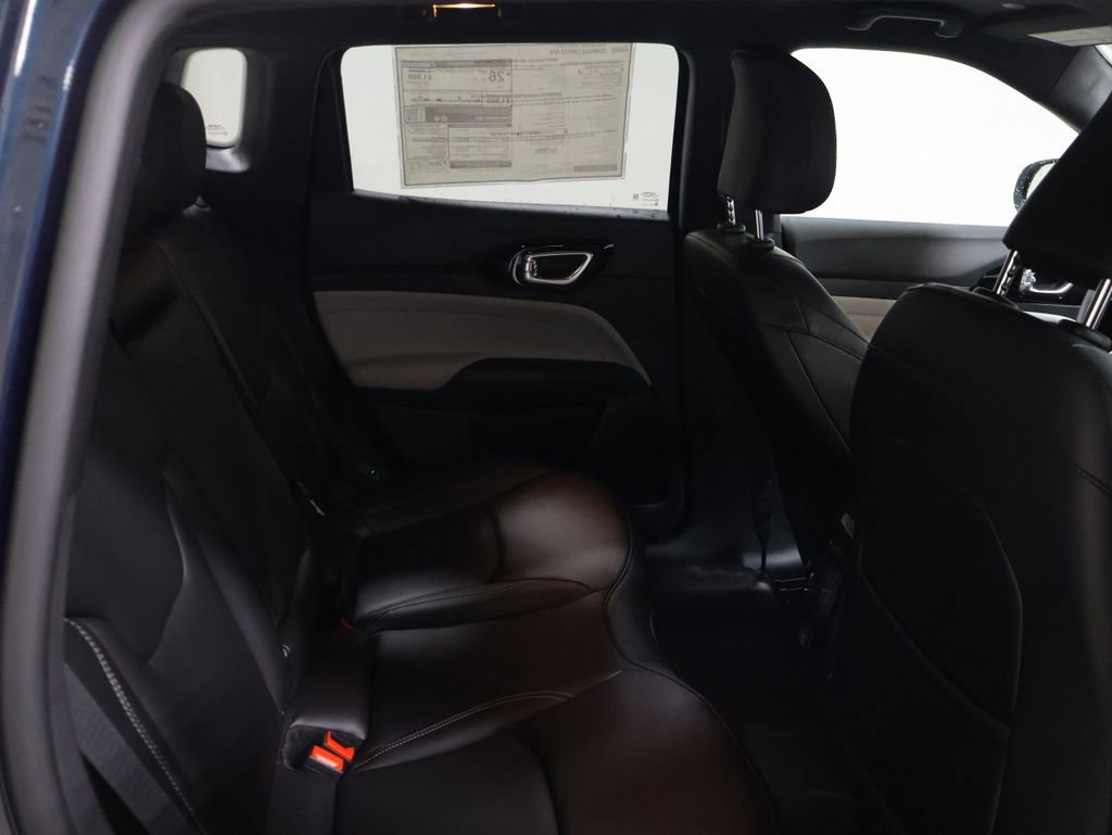 New 2026 Jeep Compass Limited image 16