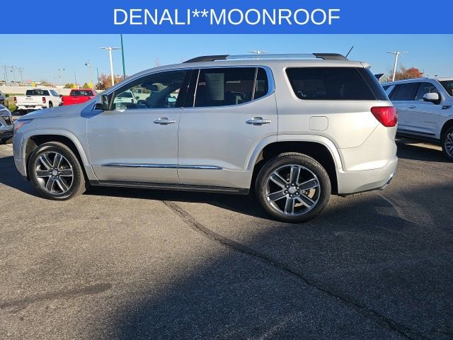Used 2019 GMC Acadia Denali image 13