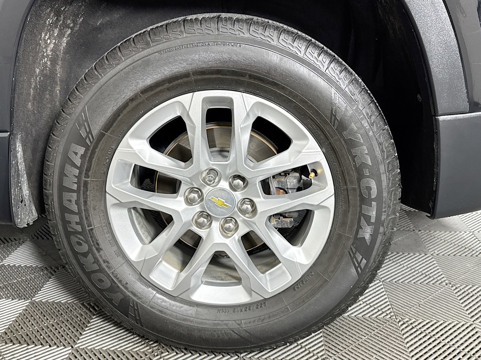 Used 2018 Chevrolet Traverse LS FWD image 36
