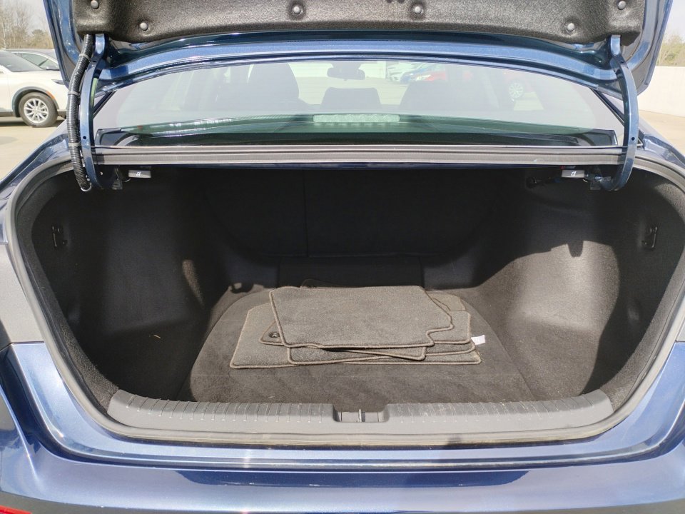 Certified 2024 Honda Accord EX image 15