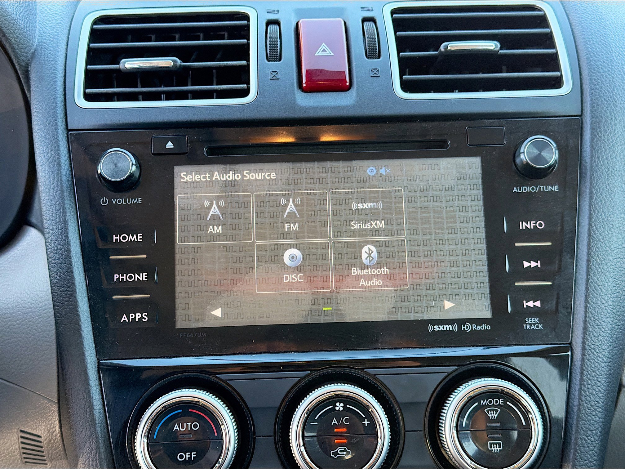 Used 2016 Subaru Forester 2.5i Limited w/ Popular Package #2 image 28