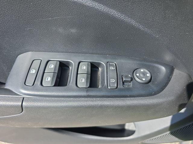 Used 2021 Hyundai Venue SE image 37