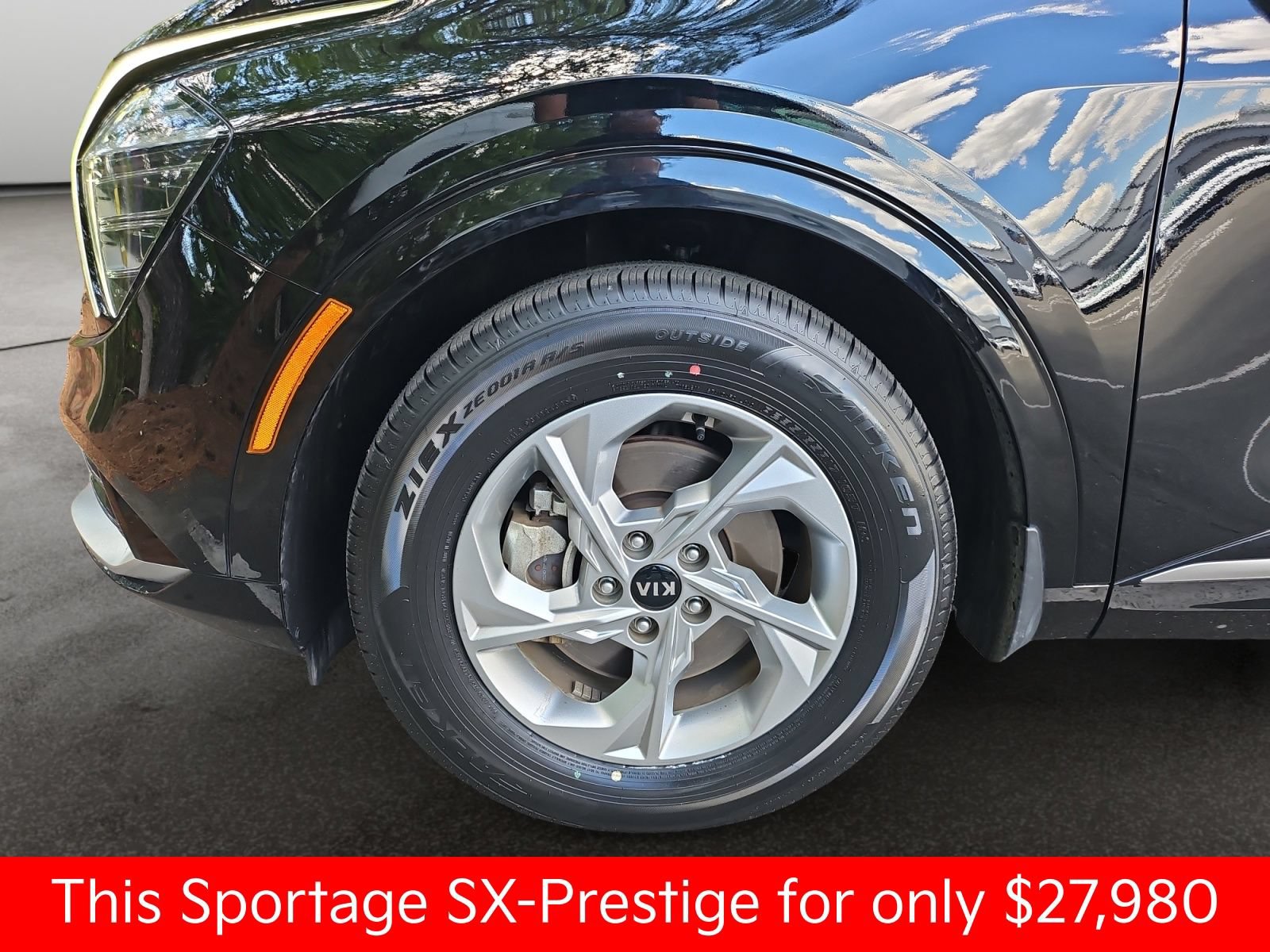 Used 2025 Kia Sportage SX FWD image 40