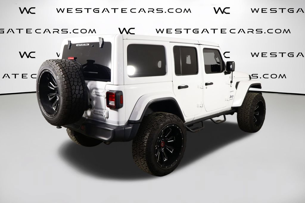Used 2018 Jeep Wrangler Unlimited Sahara AWD/4WD image 47