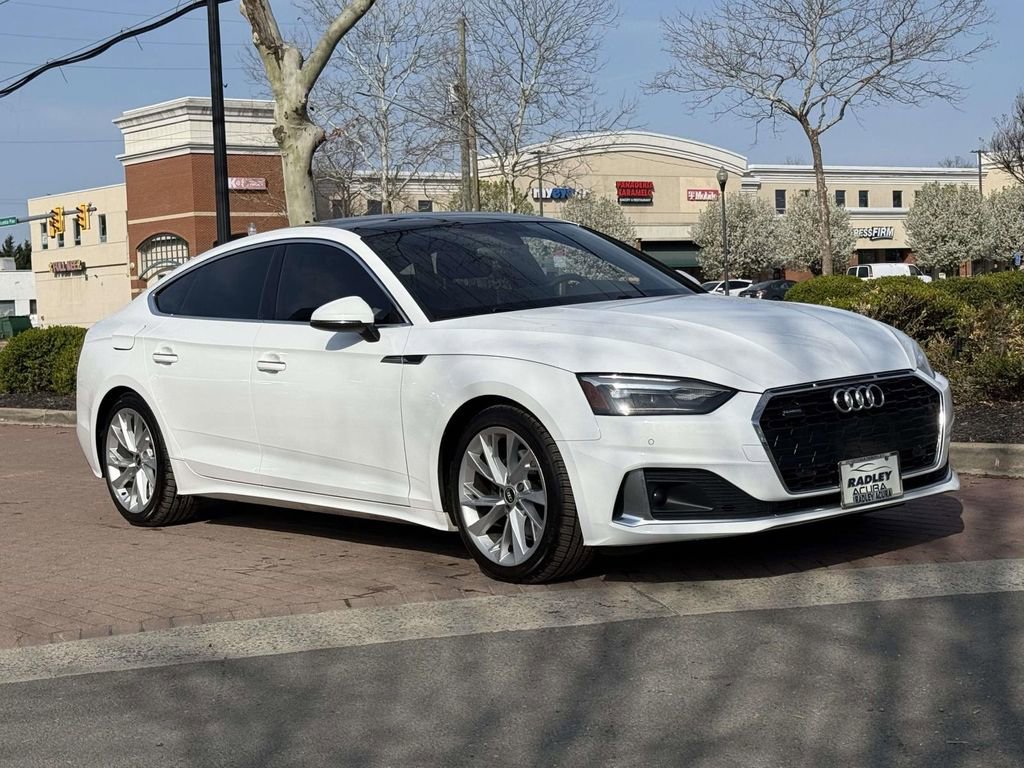 Used 2022 Audi A5 2.0T Premium image 1