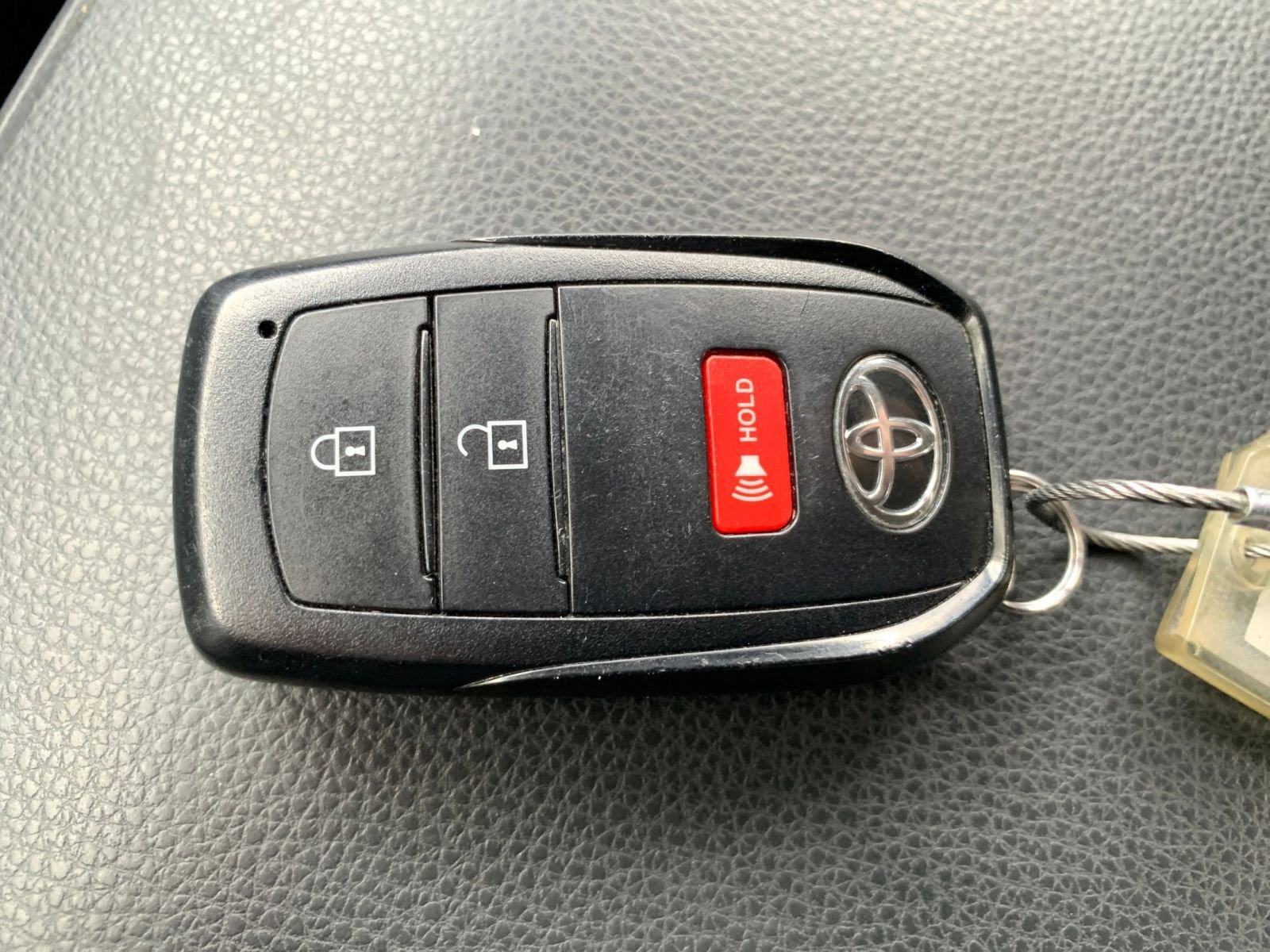 Used 2025 Toyota Tacoma SR image 22