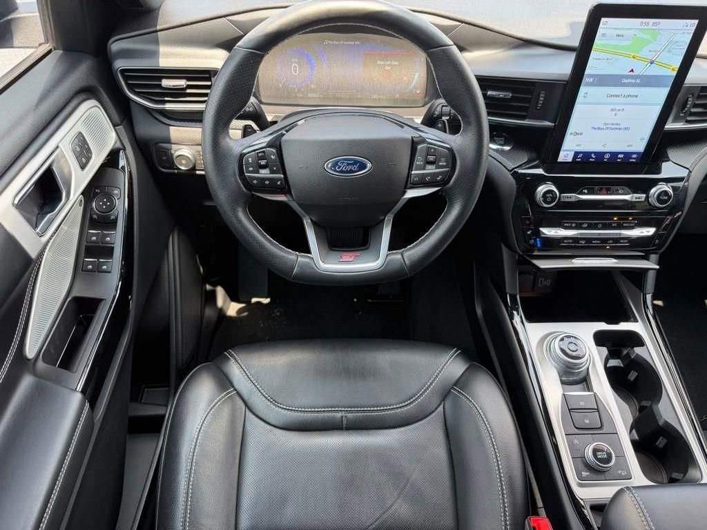 Used 2022 Ford Explorer ST w/ Equipment Group 401A AWD/4WD image 8