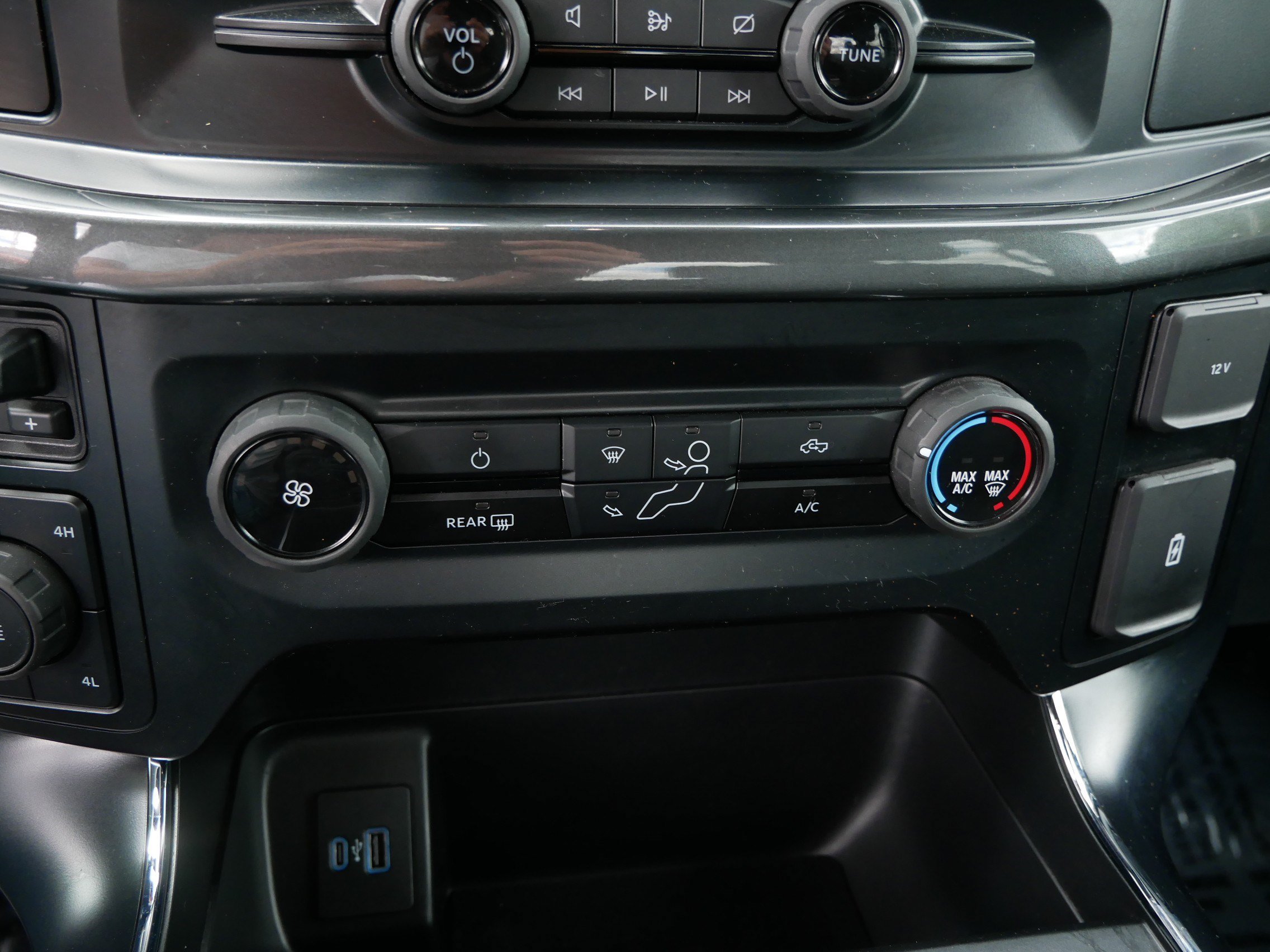 Certified 2023 Ford F150 XL w/ STX Appearance Package AWD/4WD image 23